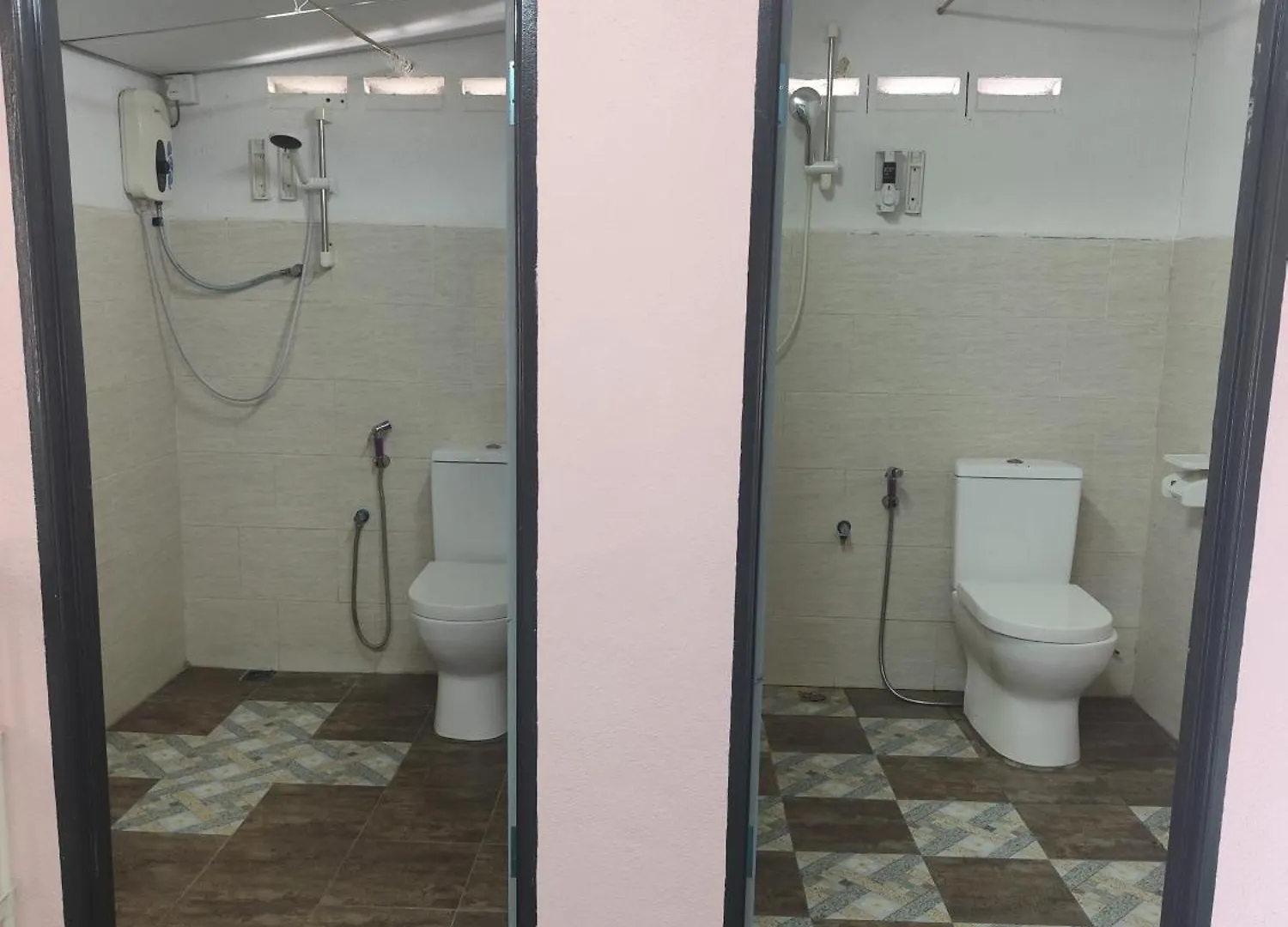 Puteri Vip Female Dorm Hostel Padang Mat Sirat